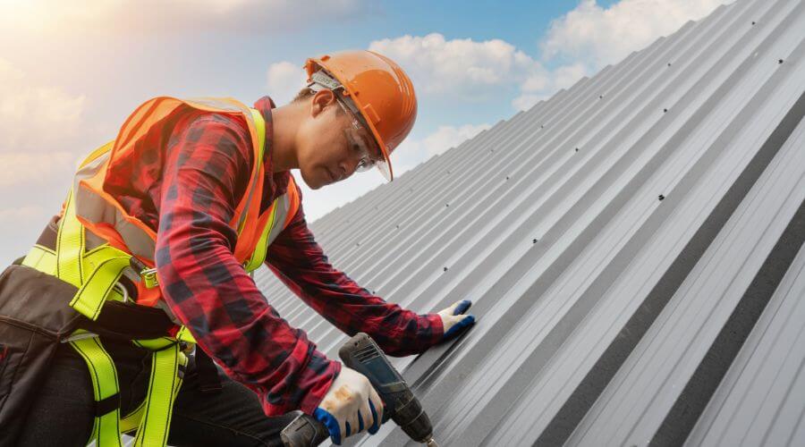 Professional Emergency Roof Repairs services in Bethel, VT